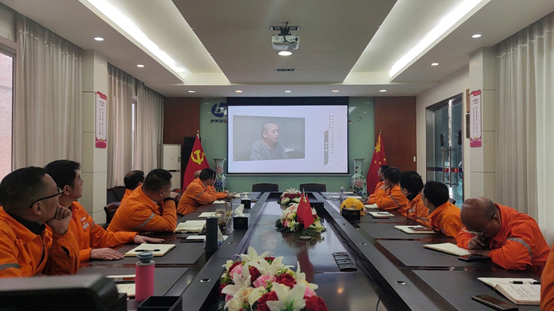 弘旭公司開(kāi)展一季度廉潔警示集體談話(圖2) 弘旭公司開(kāi)展一季度廉潔警示集體談話(圖2)