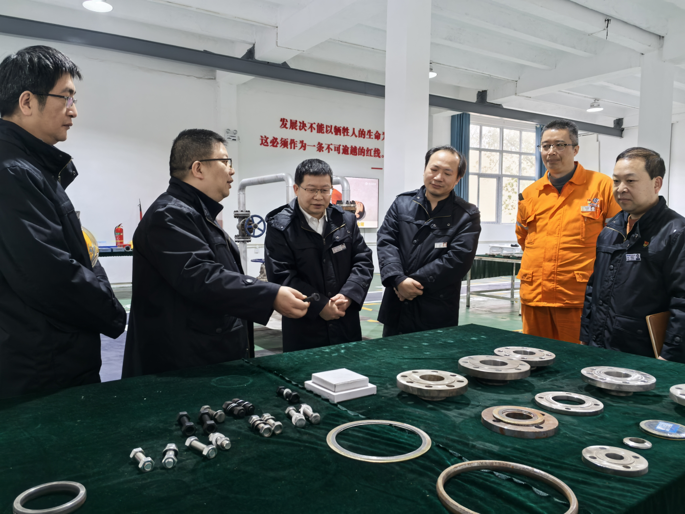 瀘天化股份公司到弘旭公司調研指導工作(圖3)